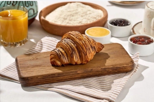 Круассан с шоколадом